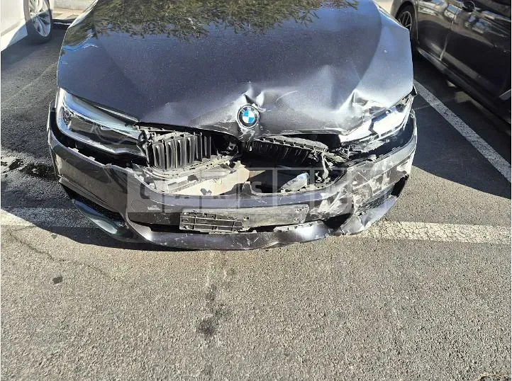 Photo 2 of 8: 2020 BMW 520i M Sport Package — Korean insurance auction