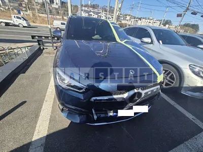 Photo 1 of 14: 2023 Mercedes-Benz GLA250 4Matic — Korean insurance auction