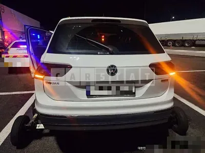 Photo 1 of 17: 2020 Volkswagen Tiguan 2.0 TDI 4MOTION — Korean insurance auction