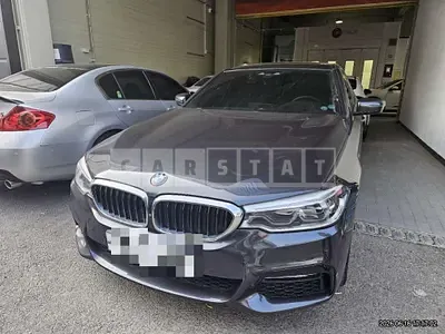 Photo 1 of 40: 2017 BMW 520d xDrive — Korean insurance auction