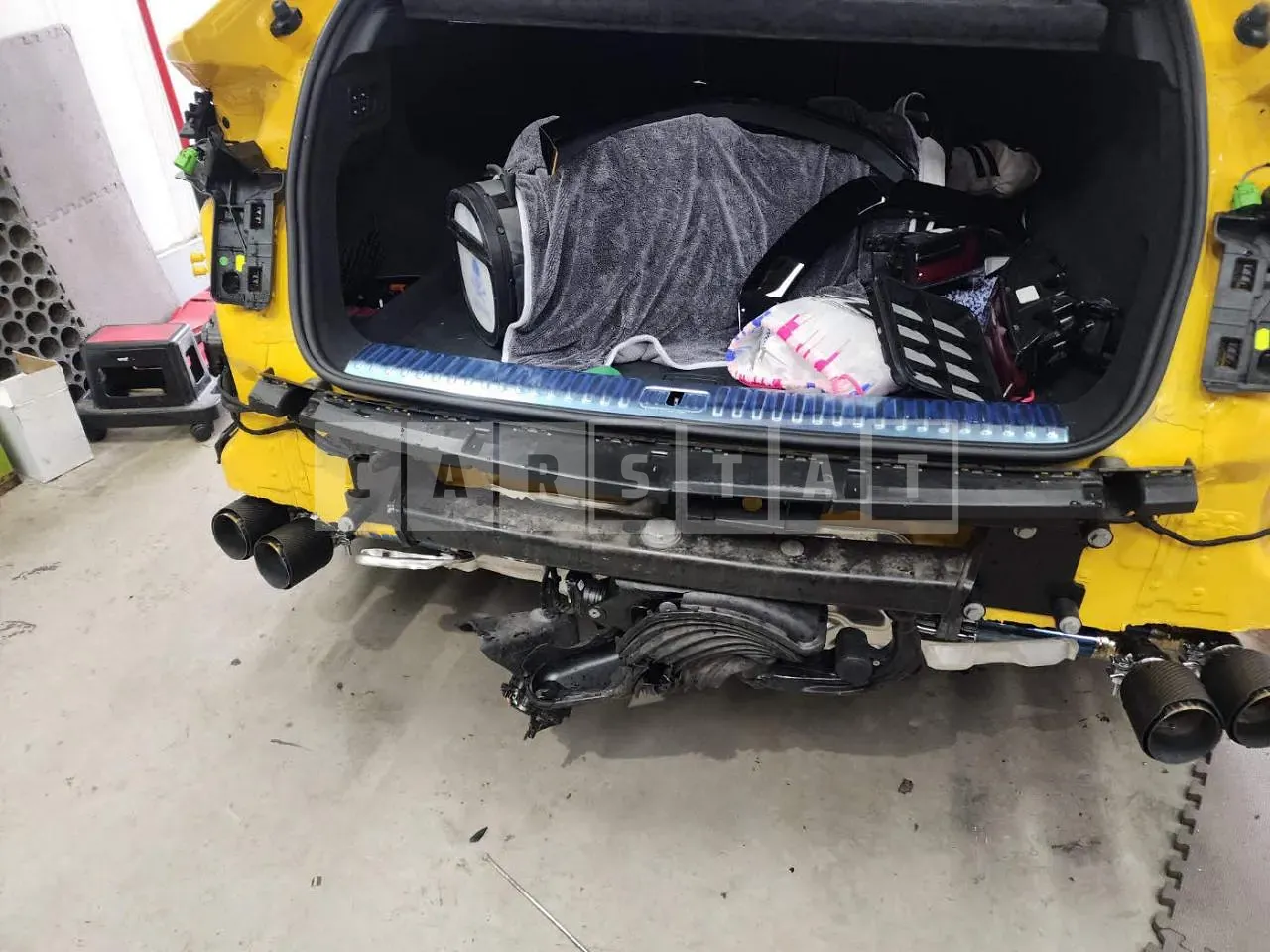 Photo 2 of 48: 2019 Lamborghini Lamborogini Urus, VIN ZPBEA1ZL2KLA05393 — Korean insurance auction