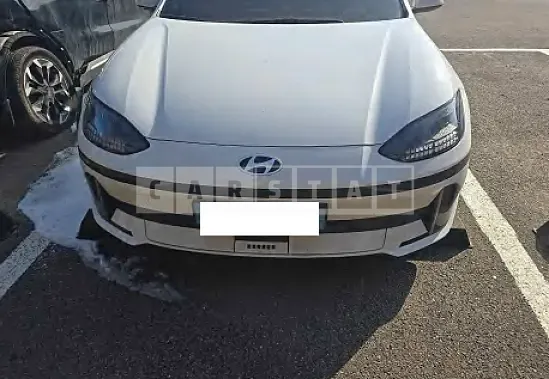 Photo 2 of 14: 2023 Hyundai IONIQ 6 — Korean insurance auction