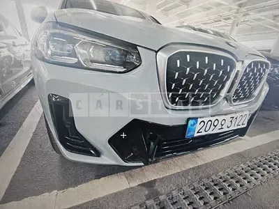 Photo 1 of 22: 2023 BMW X4 xDrive20i — Korean insurance auction