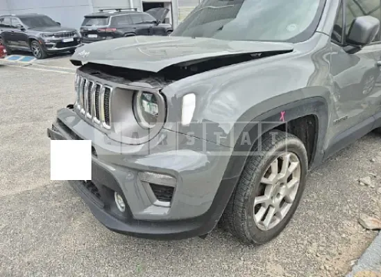 Photo 2 of 13: 2020 Jeep Zip Renegade — Korean insurance auction