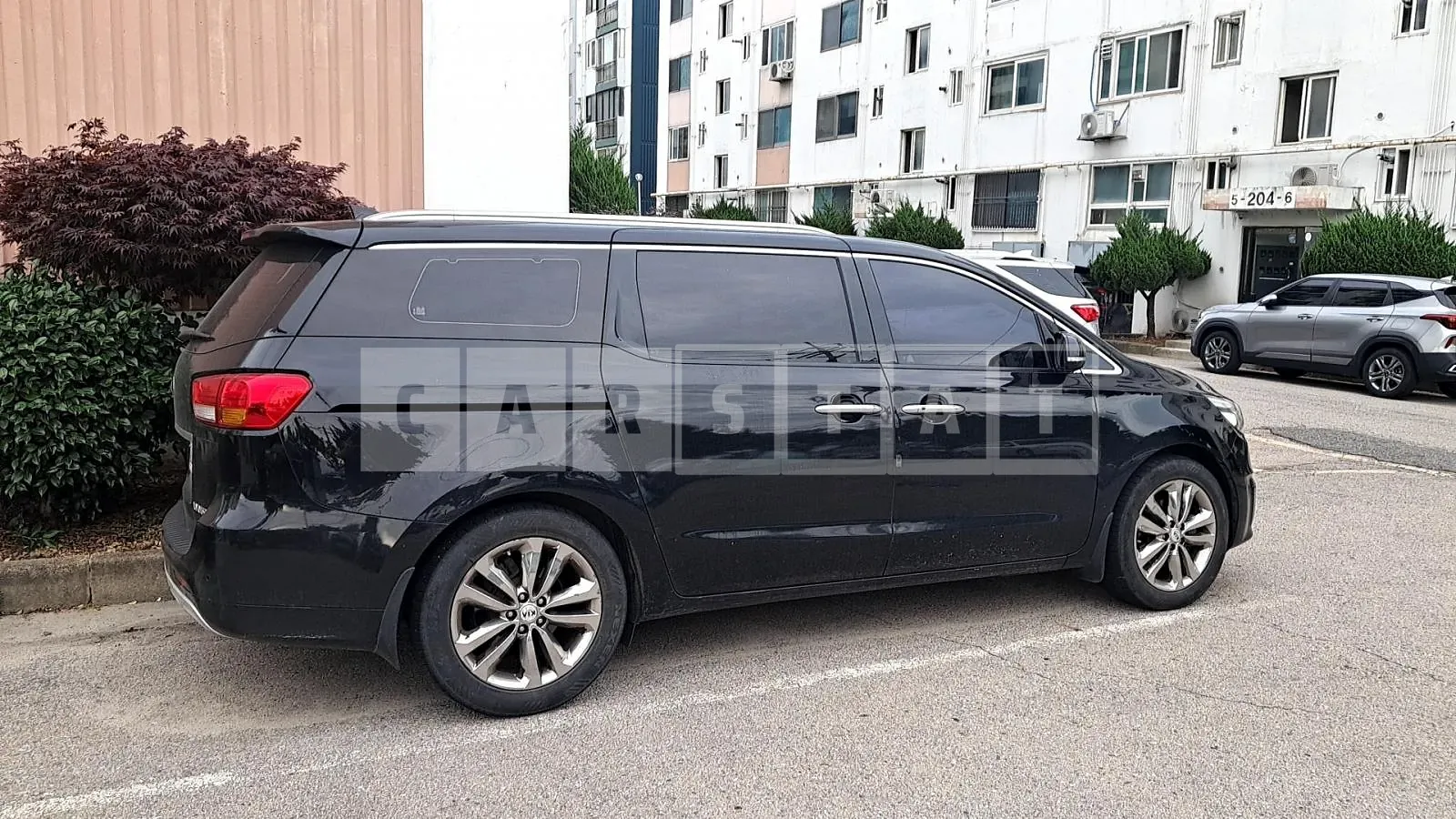 Photo 2 of 6: 2016 Kia Carnival 2.2, VIN KNAME81ABHS301503 — Korean insurance auction