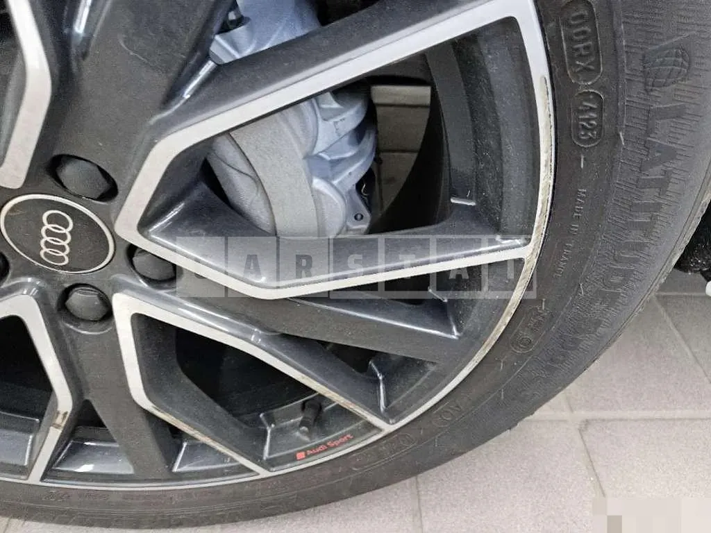 Photo 2 of 5: 2025 Audi Q5 45 TFSI quattro — Korean insurance auction