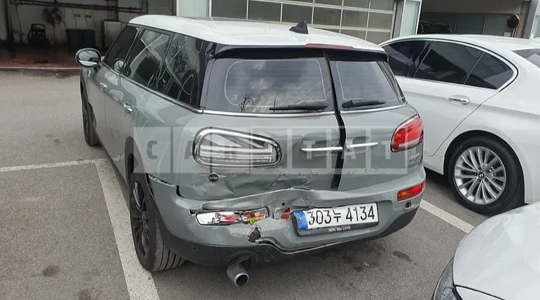 Photo 2 of 31: 2023 MINI Cooper Clubman — Korean insurance auction