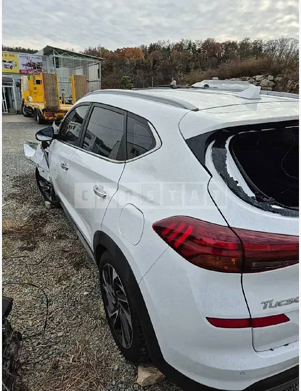 Photo 2 of 20: 2019 Hyundai Tucson — Korean insurance auction