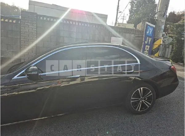 Photo 2 of 50: 2020 Mercedes-Benz E300 — Korean insurance auction