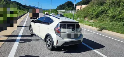 Photo 1 of 2: 2020 Toyota Prius C — Korean insurance auction