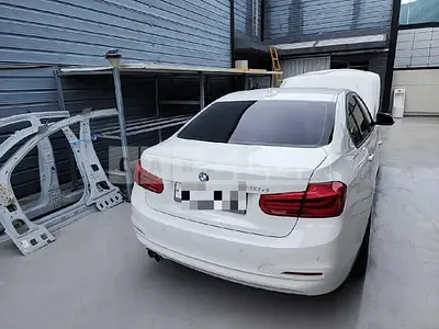 Photo 1 of 15: 2016 BMW 320d — Korean insurance auction