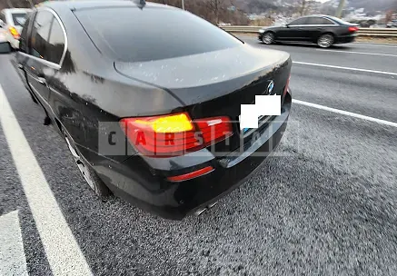 Photo 2 of 26: 2016 BMW 520d, VIN WBA5C310XED039706 — Korean insurance auction