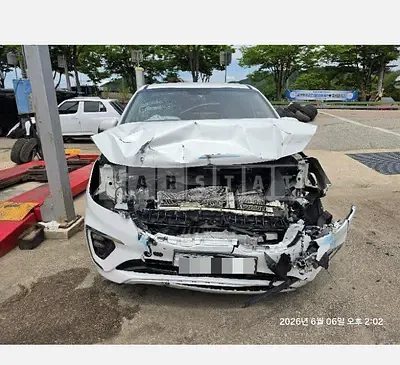 Photo 1 of 38: 2018 Kia Carnivals — Korean insurance auction