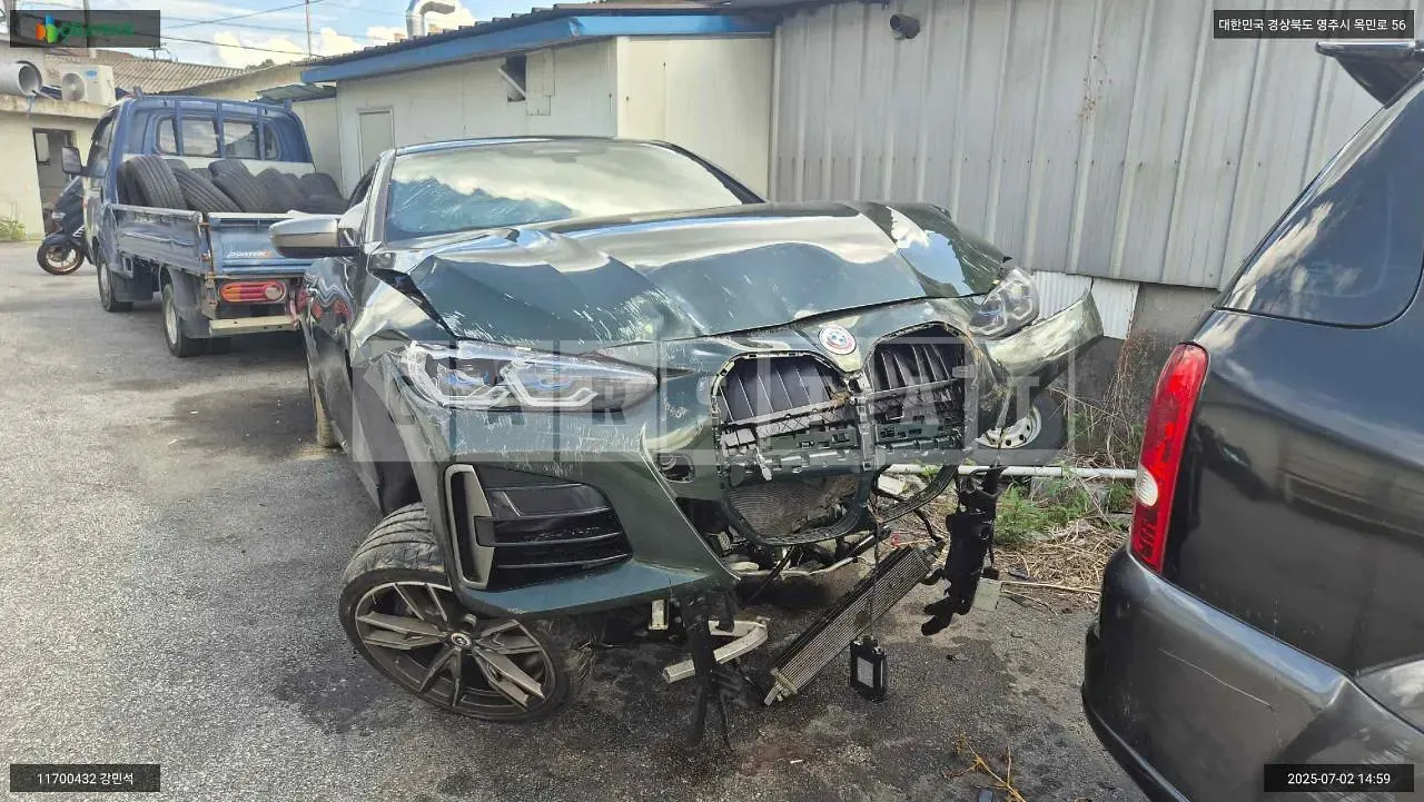 Photo 2 of 30: 2022 BMW M440i xDrive, VIN WBA11AR08NCK90579 — Korean insurance auction