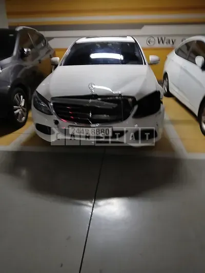 Photo 1 of 5: 2015 Mercedes-Benz C220d — Korean insurance auction