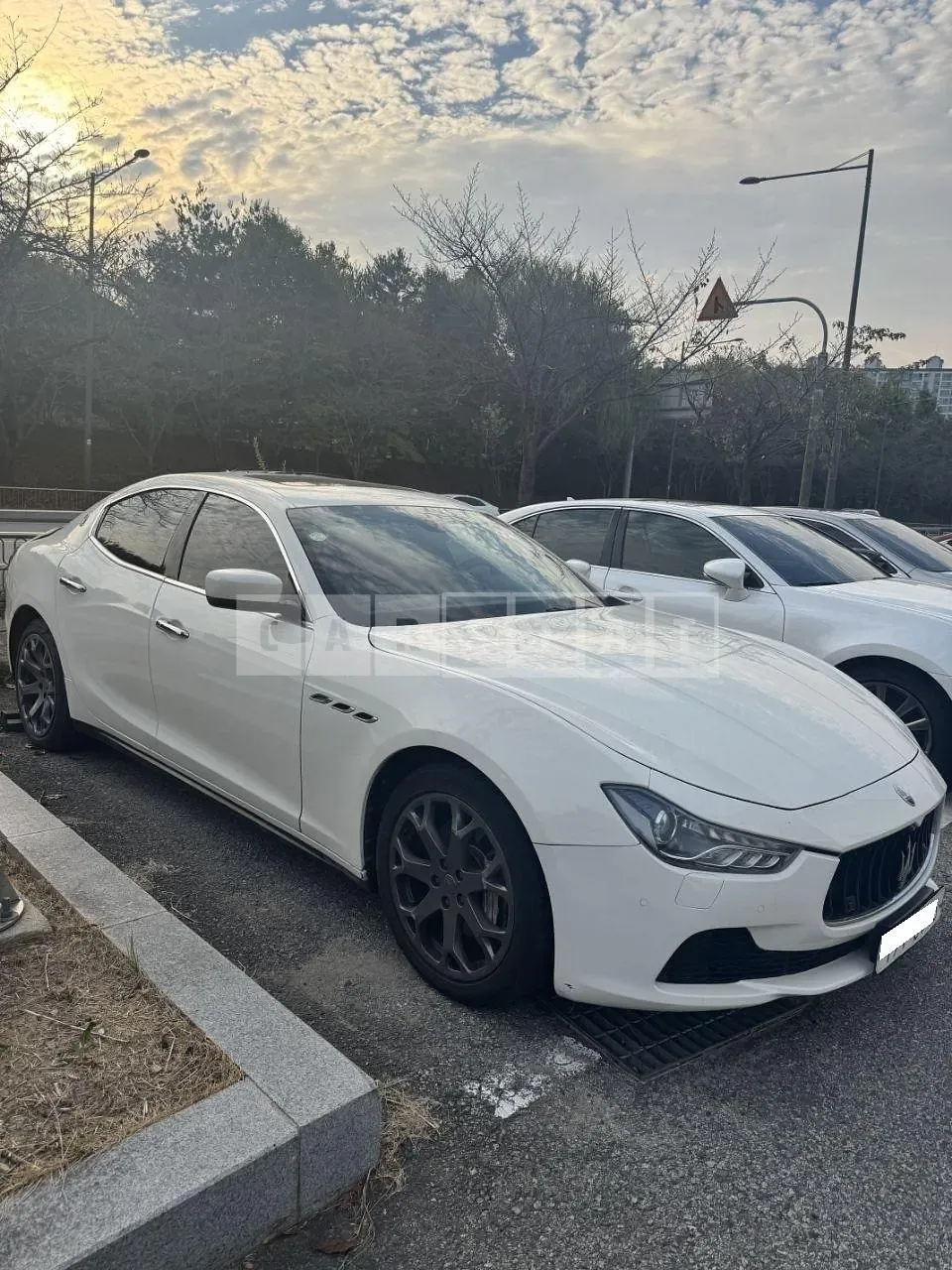 Photo 2 of 16: 2015 Maserati Ghibli Diesel, VIN ZAM57TSA4F1153293 — Korean insurance auction