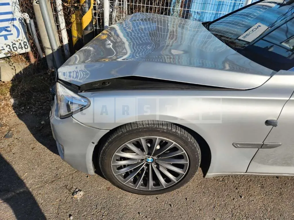 Photo 2 of 32: 2015 BMW 750Li xDrive, VIN WBAYF810XFD185560 — Korean insurance auction