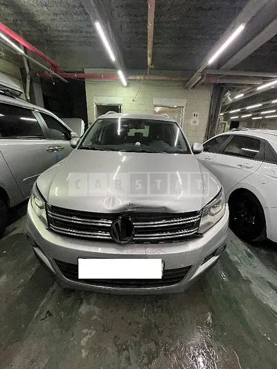 Photo 1 of 15: 2015 Volkswagen Tiguan 2.0 TDI Blue Motion — Korean insurance auction