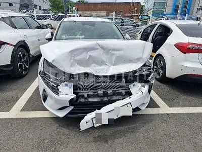 Photo 1 of 38: 2022 Kia K5 Hybrid — Korean insurance auction