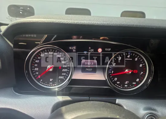 Photo 2 of 6: 2019 Mercedes-Benz E 300 — Korean insurance auction