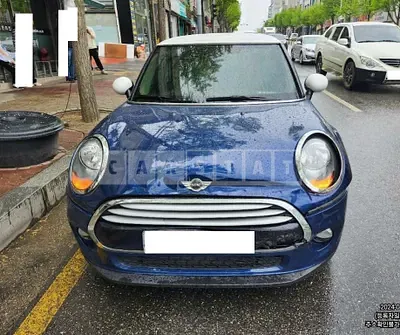 Photo 1 of 4: 2015 MINI Cooper — Korean insurance auction