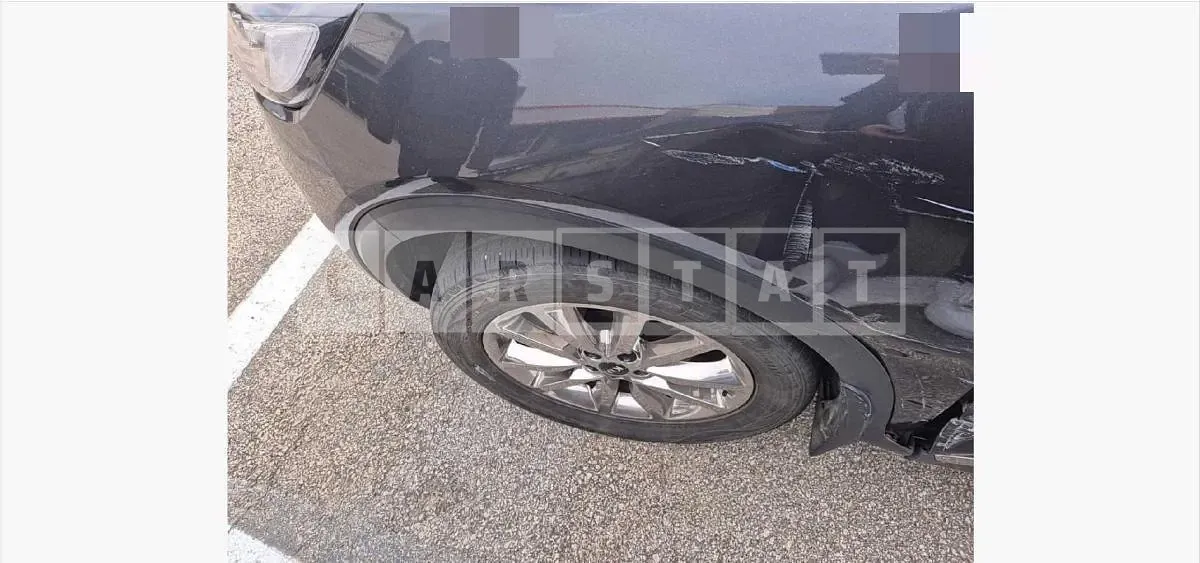 Photo 2 of 28: 2015 Kia Sorento — Korean insurance auction