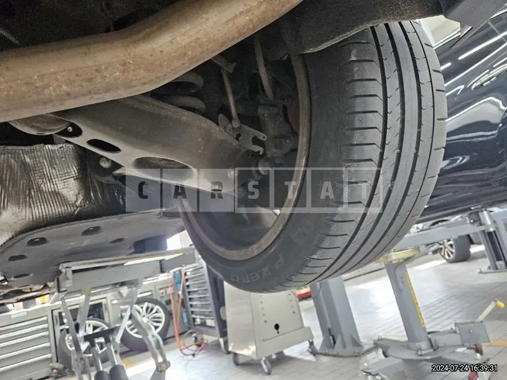Photo 2 of 27: 2019 Maserati Quattroporte 350 — Korean insurance auction