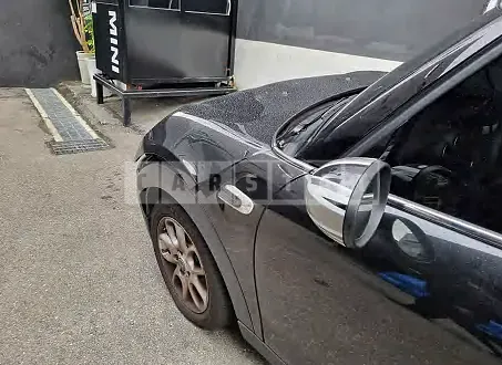 Photo 2 of 20: 2019 MINI Cooper D Five-Door, VIN WMWXV3107KTF00142 — Korean insurance auction