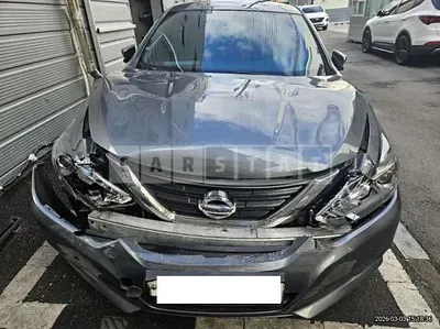 Photo 1 of 32: 2018 Nissan Altima 2.5 — Korean insurance auction