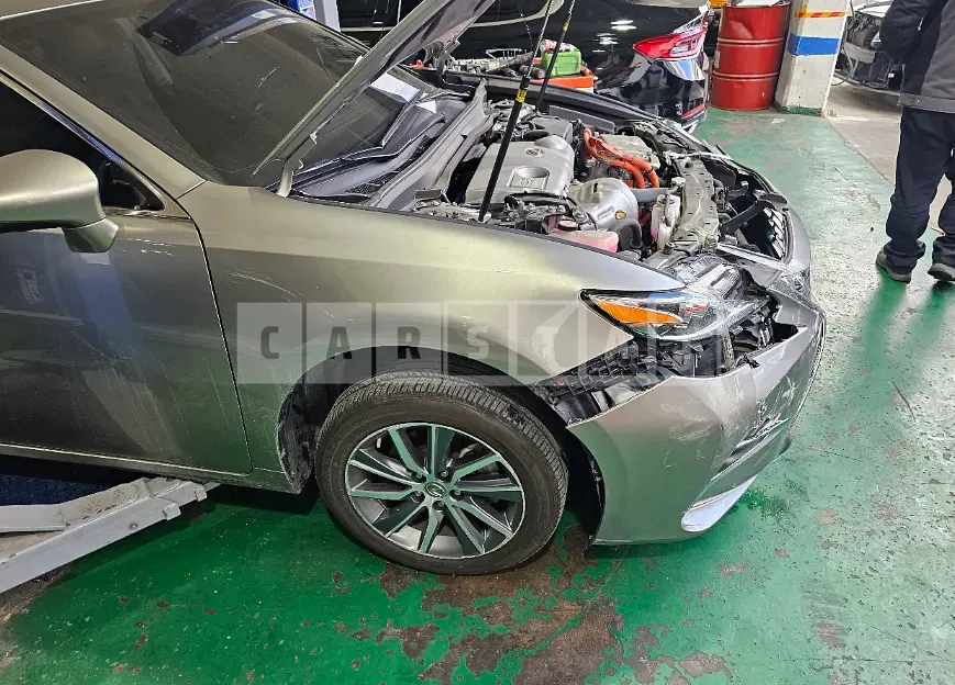 Photo 2 of 25: 2017 Lexus ES300h, VIN JTHBW1GGXH2142306 — Korean insurance auction