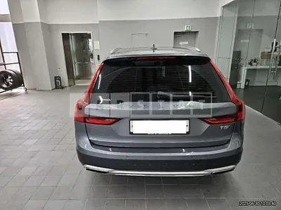 2018 Volvo V90CC T5 AWD
