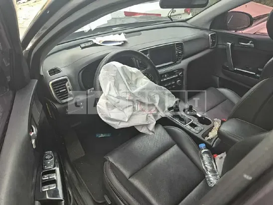 Photo 2 of 15: 2016 Kia Sportage — Korean insurance auction