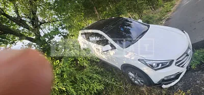 Photo 1 of 8: 2016 Hyundai Santa Fe, VIN KMHSW81UBGU638113 — Korean insurance auction