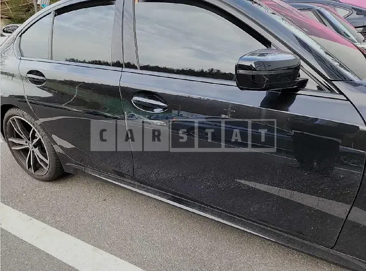 Photo 2 of 9: 2022 BMW 320i, VIN WBA5X5101NFN04989 — Korean insurance auction