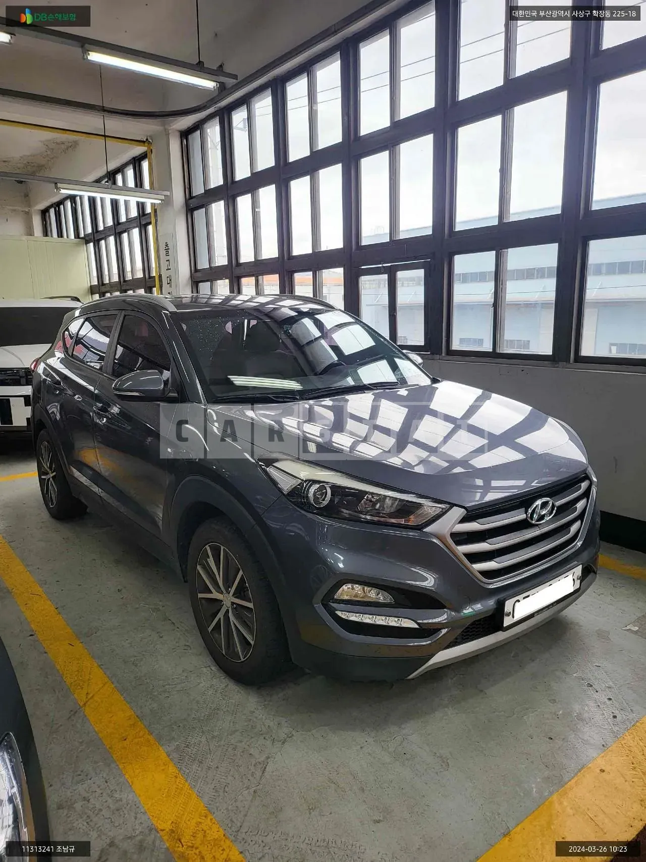 Photo 2 of 12: 2016 Hyundai Tucson, VIN KMHJ381ABHU378983 — Korean insurance auction