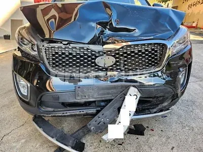 Photo 1 of 13: 2017 Kia Sorento, VIN KNAPH81ABHA275472 — Korean insurance auction
