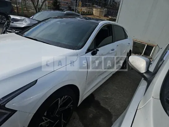 Photo 2 of 23: 2025 Kia K5 — Korean insurance auction