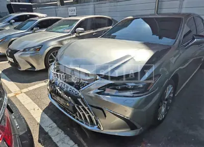 Photo 1 of 50: 2026 Lexus ES300h — Korean insurance auction