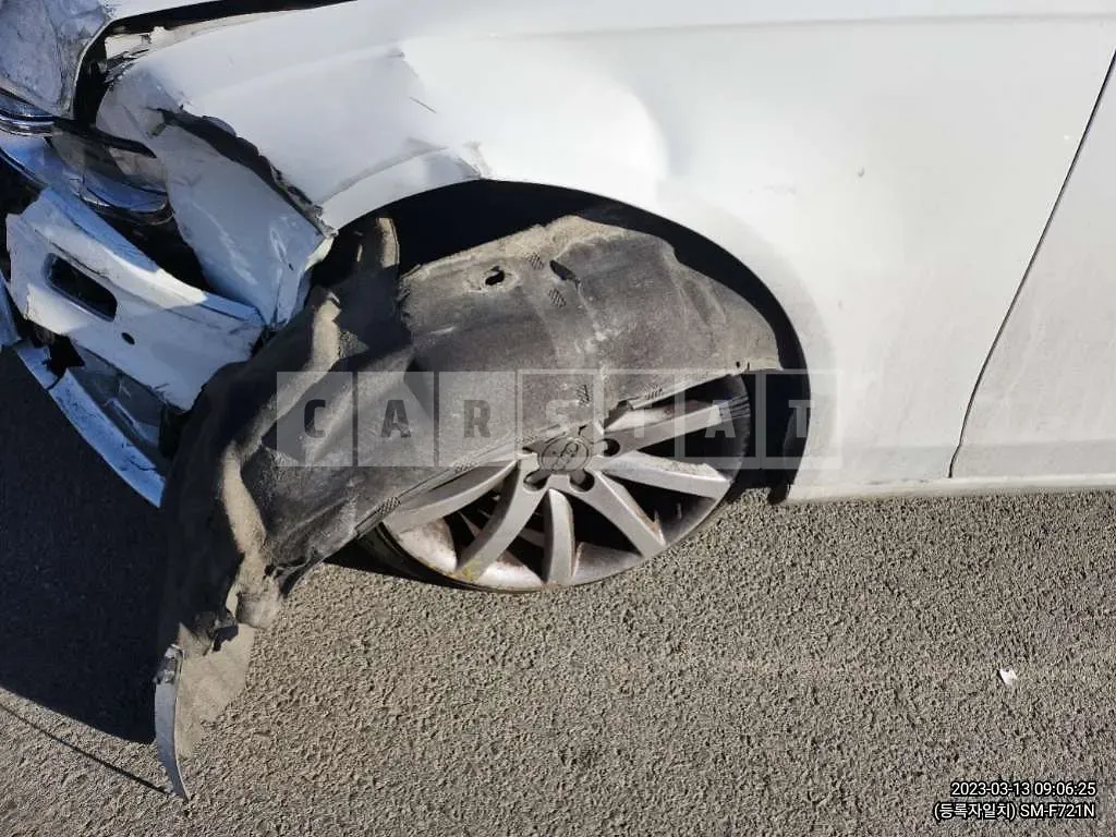 Photo 2 of 20: 2015 Audi A4 30 TDI, VIN WAUZZZ8K7FN045713 — Korean insurance auction
