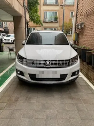 Photo 1 of 13: 2016 Volkswagen Tiguan 2.0 TDI BMT, VIN WVGZZZ5NZGW050886 — Korean insurance auction