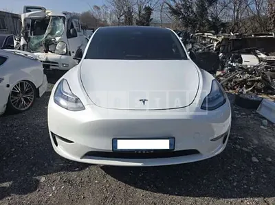 2021 Tesla Model Y Standard Range