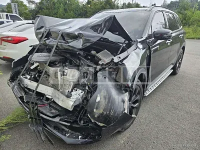 Photo 1 of 10: 2022 Kia Sorento, VIN KNARH81BHNA121603 — Korean insurance auction