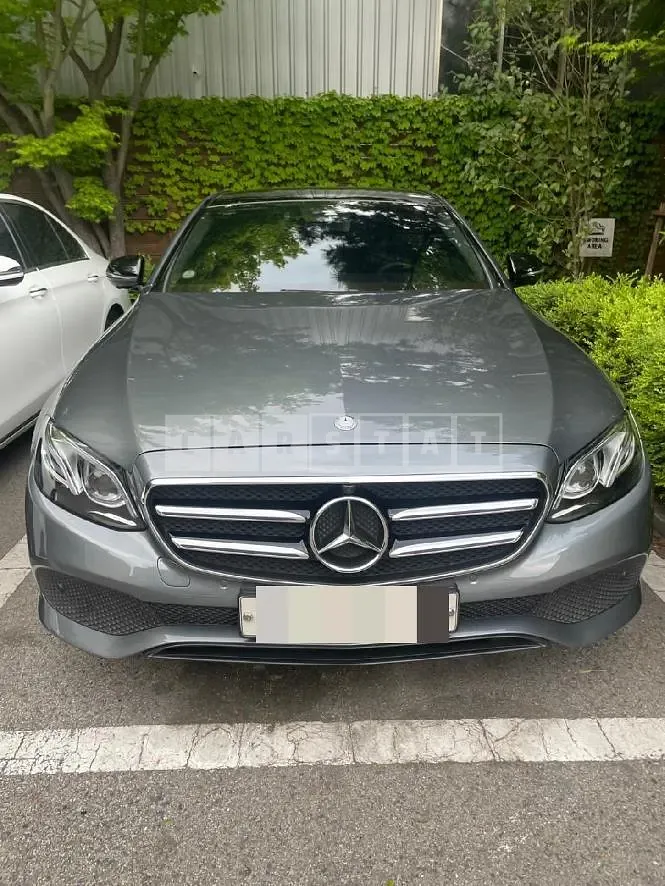 Photo 2 of 3: 2016 Mercedes-Benz (parts) E300 Headlamp — Korean insurance auction