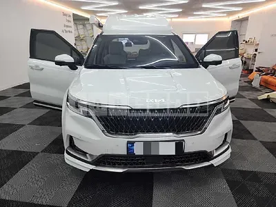Photo 1 of 28: 2023 Kia Carnival 2.2 — Korean insurance auction
