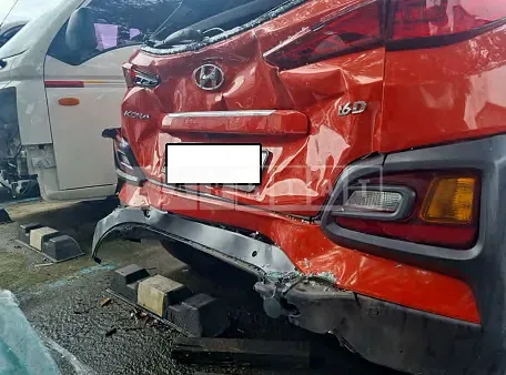 Photo 2 of 46: 2018 Hyundai Kona, VIN KMHK5816GJU000744 — Korean insurance auction