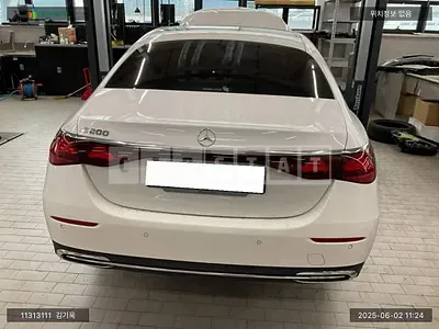 Photo 1 of 15: 2025 Mercedes-Benz E 200, VIN W1KLF5AB6SA143076 — Korean insurance auction