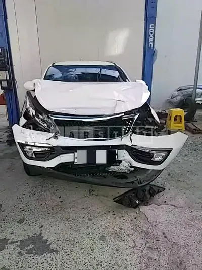 Photo 1 of 11: 2015 Kia Sportage, VIN KNAPB813BGK824151 — Korean insurance auction