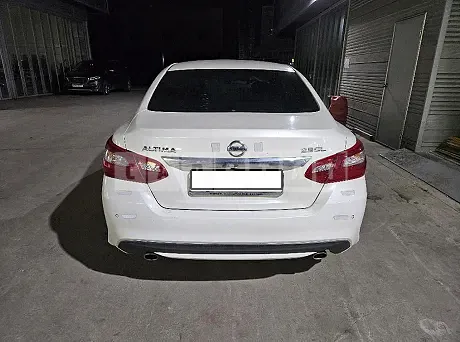 Photo 2 of 19: 2018 Nissan Altima 2.5, VIN 1N4AL3AP5JC298432 — Korean insurance auction
