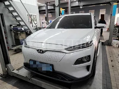 Photo 1 of 12: 2019 Hyundai Kona Electric, VIN KMHK381GFKU050348 — Korean insurance auction