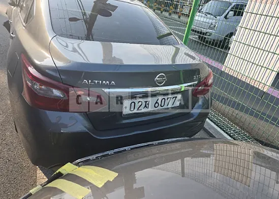 Photo 2 of 25: 2018 Nissan Altima 2.5 — Korean insurance auction